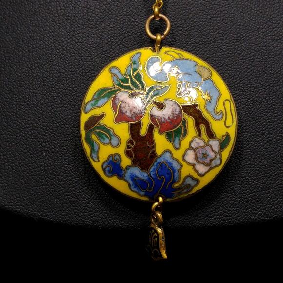 Vintage 1960s Cloisonné Yellow Enamel Puffy Pendant Necklace Floral Double Sided - Picture 3 of 10